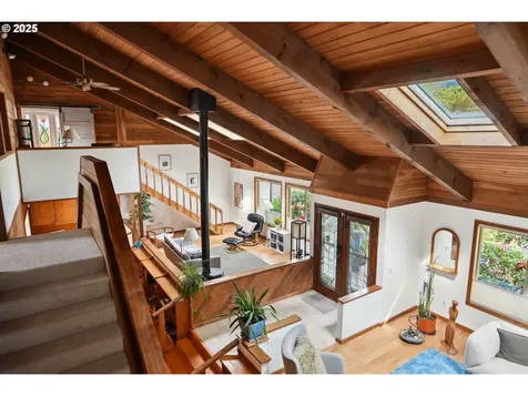 4401 SW 40th Avenue Portland OR 97221