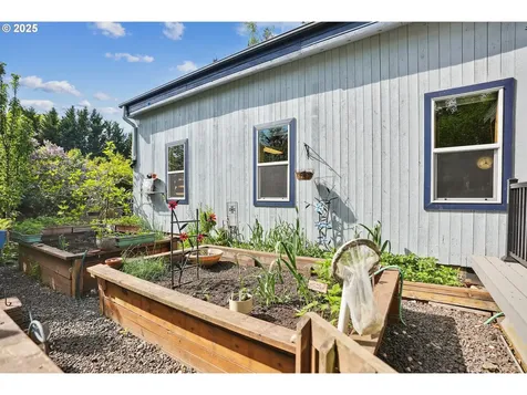 4401 SW 40th Avenue Portland OR 97221