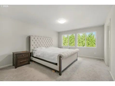 2066 SE Teal Avenue Gresham OR 97080