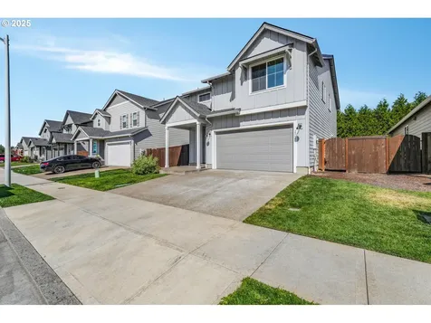 2066 SE Teal Avenue Gresham OR 97080