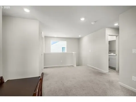 2066 SE Teal Avenue Gresham OR 97080