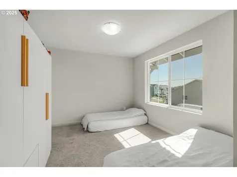 2066 SE Teal Avenue Gresham OR 97080