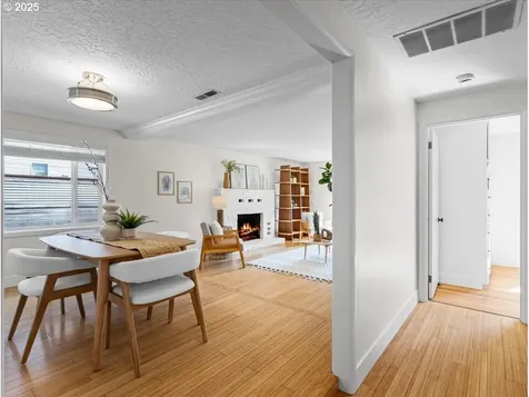 8523 SE 65th Avenue Portland OR 97206