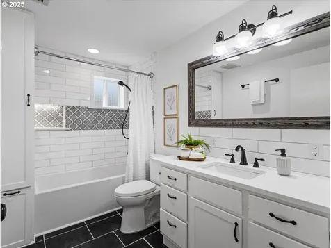 8523 SE 65th Avenue Portland OR 97206