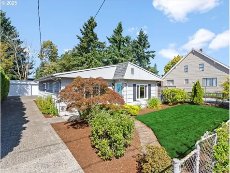8523 SE 65th Avenue Portland OR 97206