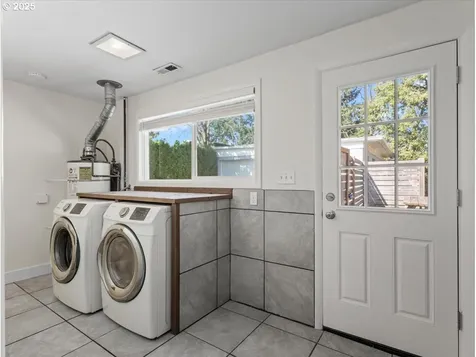 8523 SE 65th Avenue Portland OR 97206