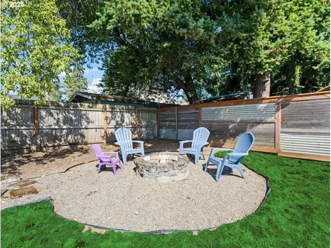 8523 SE 65th Avenue Portland OR 97206