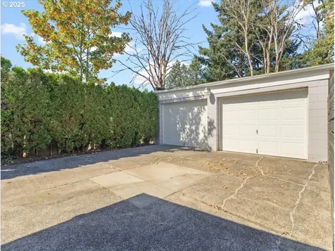 8523 SE 65th Avenue Portland OR 97206