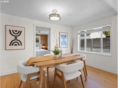 8523 SE 65th Avenue Portland OR 97206