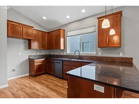 6068 NE Tuscan Loop Albany OR 97321