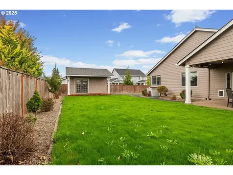 6068 NE Tuscan Loop Albany OR 97321