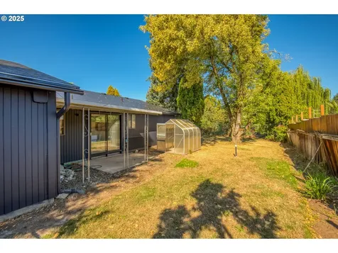 20485 SW Alexander Street Beaverton OR 97003