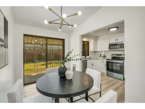 20485 SW Alexander Street Beaverton OR 97003
