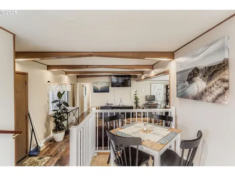 2681 SE River Road Hillsboro OR 97123