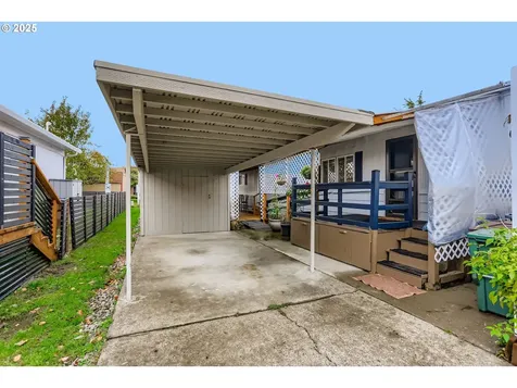 2681 SE River Road Hillsboro OR 97123