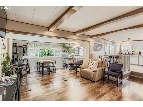 2681 SE River Road Hillsboro OR 97123