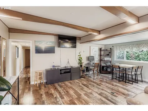 2681 SE River Road Hillsboro OR 97123