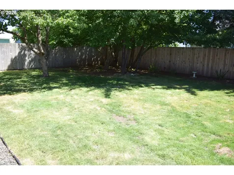 1200 NE 57th Avenue Portland OR 97213