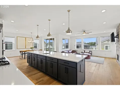12263 NW Hiller Lane Portland OR 97229
