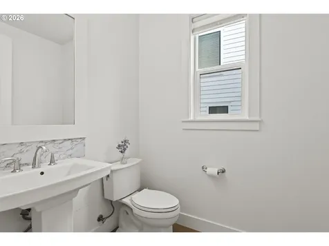 12263 NW Hiller Lane Portland OR 97229