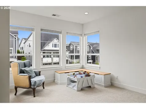12263 NW Hiller Lane Portland OR 97229