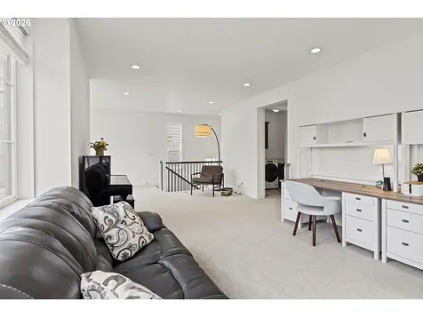 12263 NW Hiller Lane Portland OR 97229