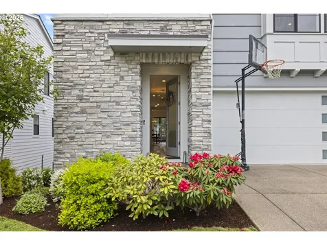 12263 NW Hiller Lane Portland OR 97229