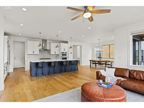 12263 NW Hiller Lane Portland OR 97229