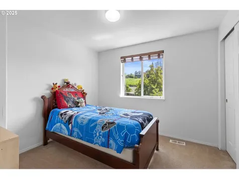 15560 SE Davidoff Court Damascus OR 97089
