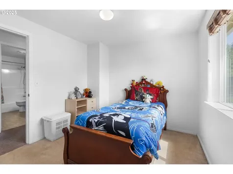 15560 SE Davidoff Court Damascus OR 97089