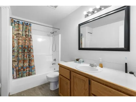 15560 SE Davidoff Court Damascus OR 97089