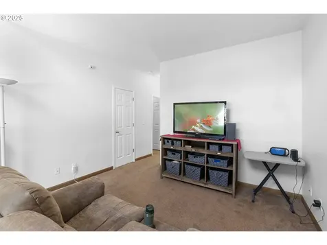 15560 SE Davidoff Court Damascus OR 97089