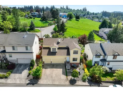 15560 SE Davidoff Court Damascus OR 97089