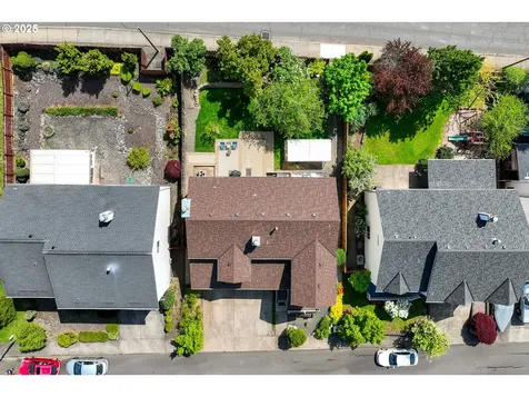 15560 SE Davidoff Court Damascus OR 97089