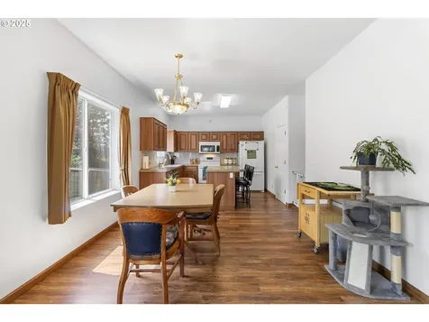 15560 SE Davidoff Court Damascus OR 97089