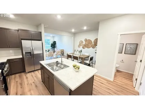 11304 NW 317th Avenue North Plains OR 97133