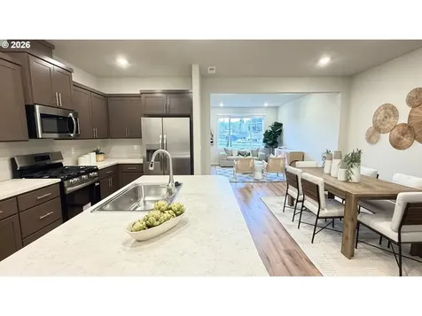 11304 NW 317th Avenue North Plains OR 97133