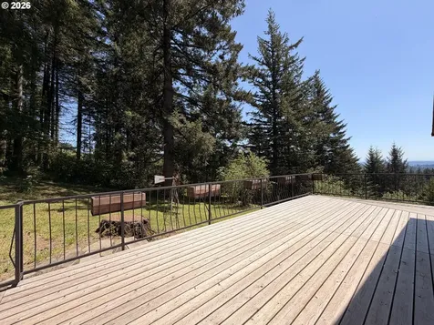 32320 NE Ammeter Road Washougal WA 98671