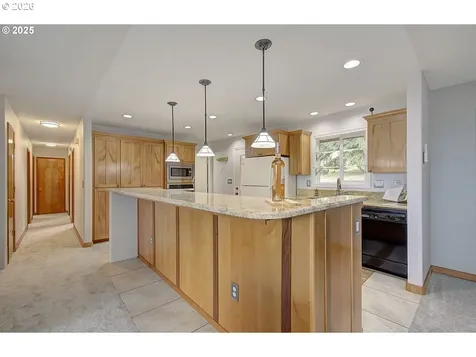 32320 NE Ammeter Road Washougal WA 98671