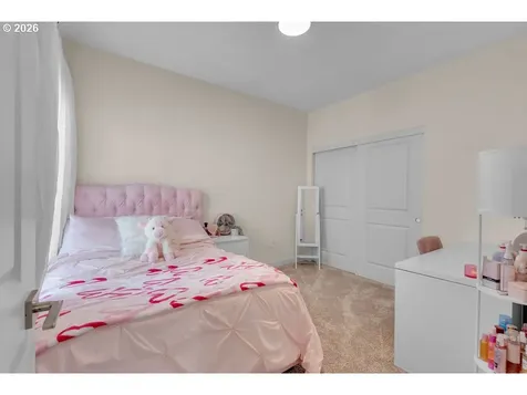 6411 SE 94th Avenue Portland OR 97266