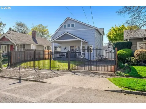 6411 SE 94th Avenue Portland OR 97266