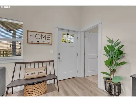 6411 SE 94th Avenue Portland OR 97266