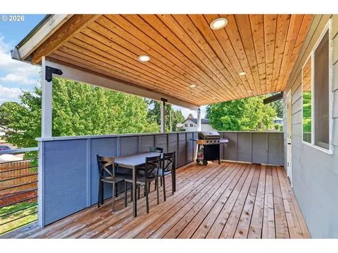 20665 SW Essen Court Beaverton OR 97078