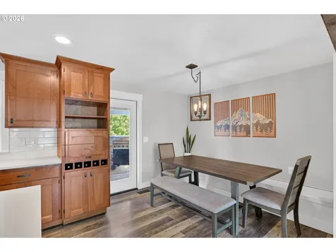 20665 SW Essen Court Beaverton OR 97078