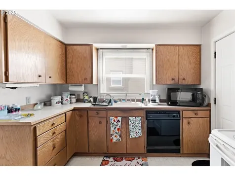 1202 21st Avenue Longview WA 98632