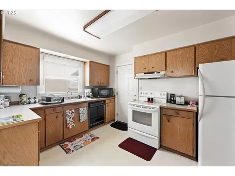 1202 21st Avenue Longview WA 98632
