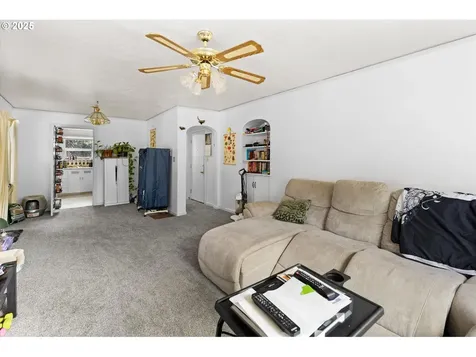 1202 21st Avenue Longview WA 98632