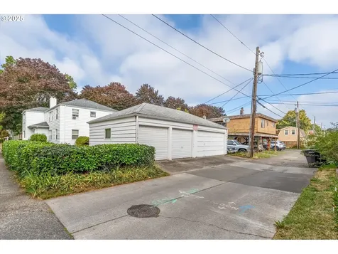 1202 21st Avenue Longview WA 98632