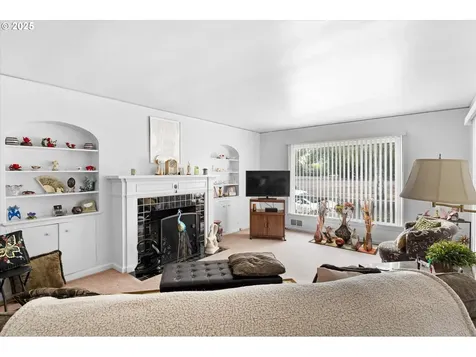 1202 21st Avenue Longview WA 98632
