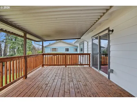 17745 NE Wasco Street Portland OR 97230